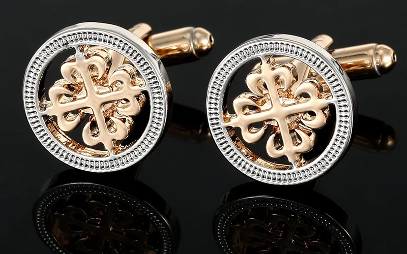 袖扣整体showing,includinggift box,highlightinggift feel与product refinement